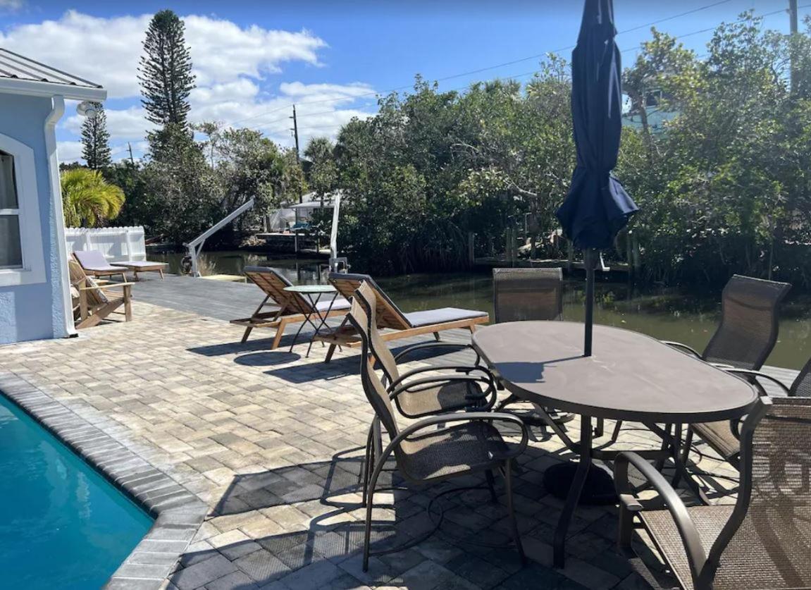 Pool/Waterfront Home 5 Min Walk To Siesta Key Village And Beach Eksteriør bilde